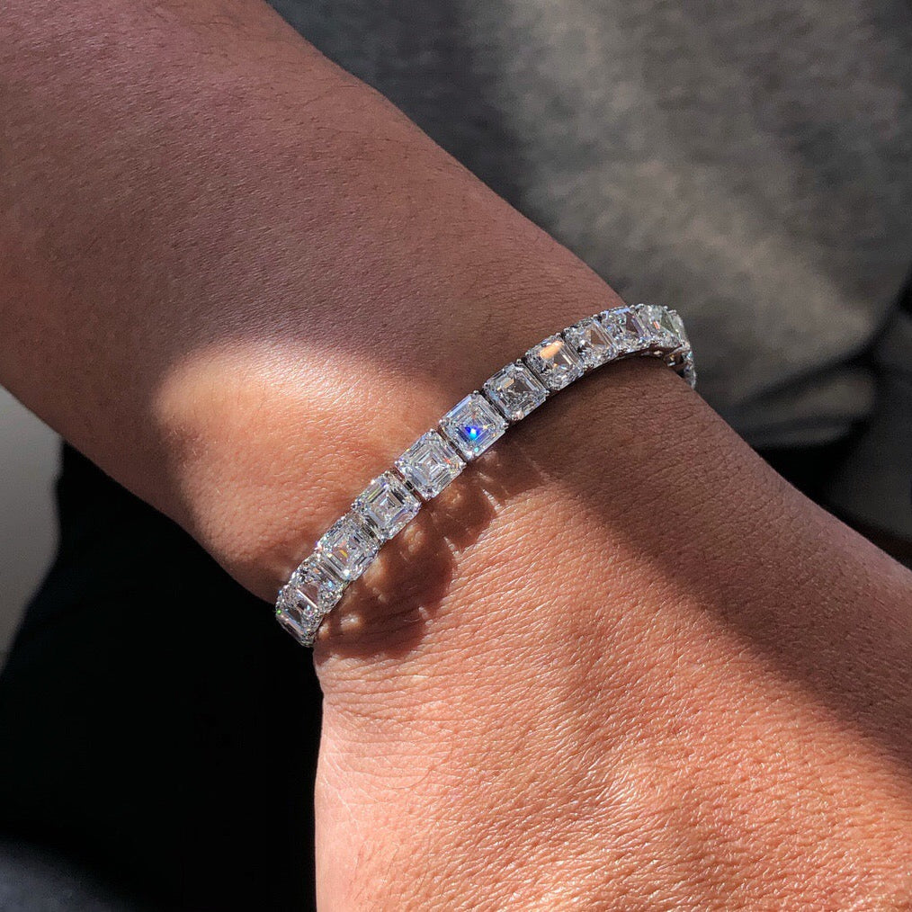 28.78-carat Ascher cut white diamond bracelet|AGNES Jewelry