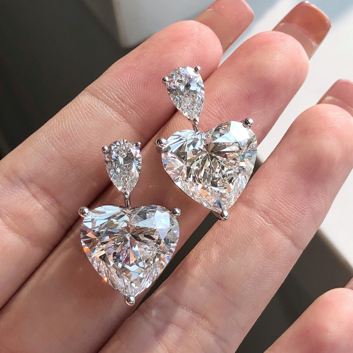 heart Earrings D: 10.52ct & D: 10.22ct F/E VS1/VS2 LG596307472 LG591391617|AGNES Jewelry