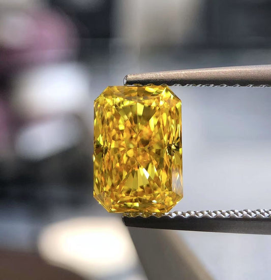 1.66ct radiant-cut FANCY VIVID YELLOW VVS2 LG683519224|AGNES Jewelry