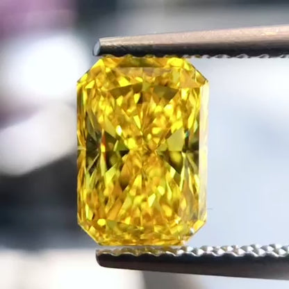 1.53carat radiant FANCY VIVID YELLOW VVS1 LG681550508|AGNES Jewelry